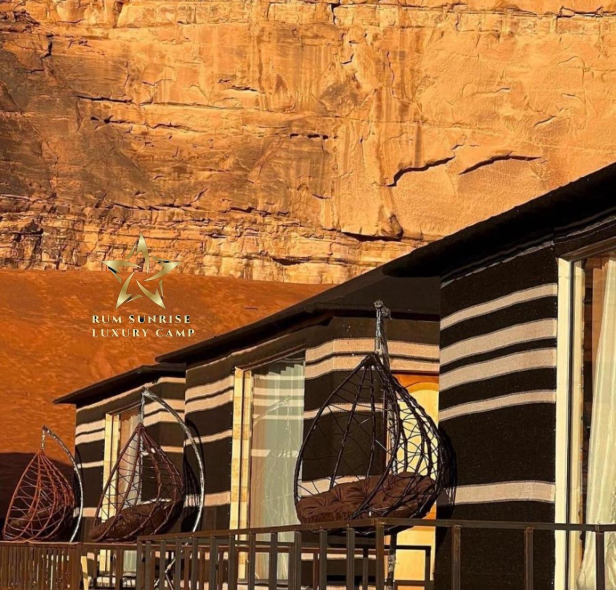 Rum Sunrlse Luxury Camp Wadi Rum Exterior photo